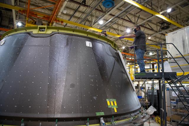 NASA image: Michoud Assembly Facility Employees Wear PPE As Site Transitions to Stage 3 of NASA’s Return-To-Work Framework